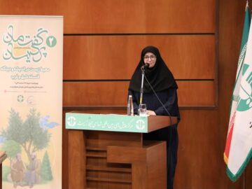 هدف از برپایی گفتمان پردیسان پرداختن به ارتباط همه بخش‌ها با محیط‌زیست است