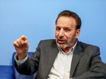 واعظی: پس‌گرفتن لایحه فضای مجازی نشانه شجاعت پزشکیان و شنیدن صدای مردم بود