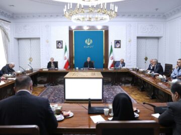 پزشکیان : گام اساسی در مبارزه با مواد مخدر، برخورد با عرضه غیرقانونی و آگاهی‌سازی است