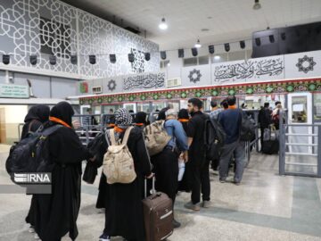 ۱۴ روز مانده به اربعین/ ۱۱۴ هزار زائر از مرز مهران تردد کردند