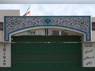 سفارت ایران در پاکستان اخبار جعلی منتسب به سفیر کشورمان درباره صدور روادید را تکذیب کرد