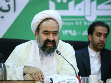 تاکید بر رشد متوازن همه حوزه های فرهنگی در یزد