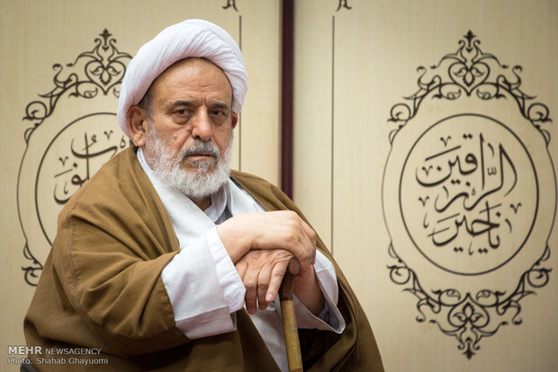 ماجرای شنیدنی احترام میرزا جواد آقای تهرانی به همسرش؛ عمق ایمان سلمان