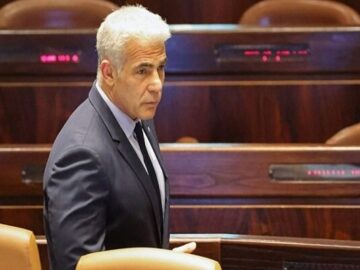 لاپید: اگر جنگ متوقف نشود، درهای جهان به روی اسرائیل بسته خواهد شد