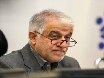 لزوم صرفه‌جویی در مصرف آب و برق؛خسارت شدید گرما به گردشگری اصفهان