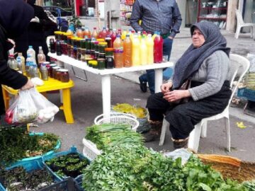 افتتاح ۵ روستا بازار جدید در کرمانشاه برای عرضه مستقیم محصولات کشاورزی