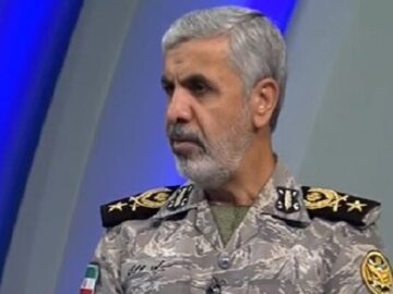 دریادار موسوی: سامانه‌های آسیب‌دیده پدافند هوایی جایگزین شدند