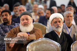 مشق عشق در مقام مجنون؛ بزرگداشت خادمان بی‌ادعای مجالس اهل‌بیت (ع)