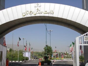 تاج، انوشیروانی و پاکدل عضو شورای برون مرزی شدند