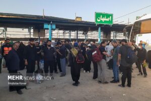 تمامی امکانات لازم در پایانه برکت مهران برای زوار اربعین پیش بینی شد