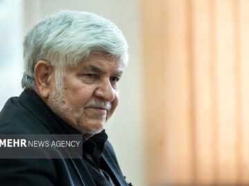 هاشمی رفسنجانی: الان وقت دعوا نیست؛ در زمین دشمن بازی نکنیم