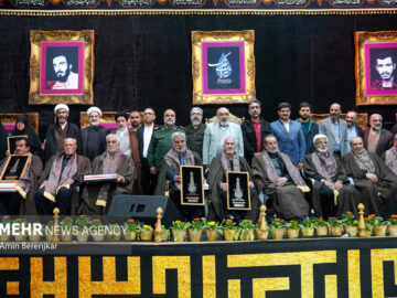 تجلیل از پیرغلامان حسینی، جلوه‌ای از جهاد تبیین است