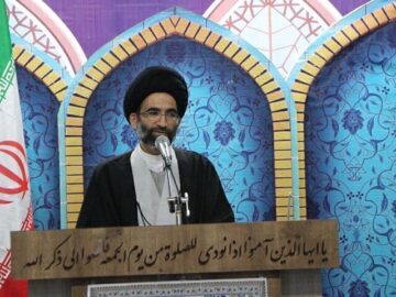 امام جمعه کاشان مطرح کرد؛ پاسخ قاطع ایران به سناریوی نمایشی آمریکا