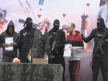احتمال دستیابی به توافق آتش بس در غزه طی دو هفته آینده شدت گرفت