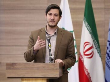 مسقف کردن پارکینگ های عمومی جهت استفاده از پنل‌های خورشیدی