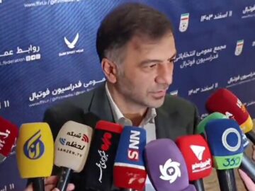 کریمی: مدیرعاملی ام در استقلال شایعه است