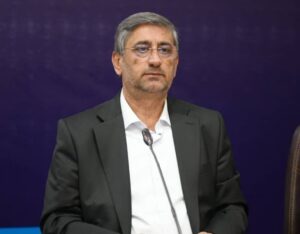 حساب بانکی ۲۷۰ شرکت باید به لرستان منتقل شود