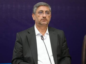 حساب بانکی ۲۷۰ شرکت باید به لرستان منتقل شود