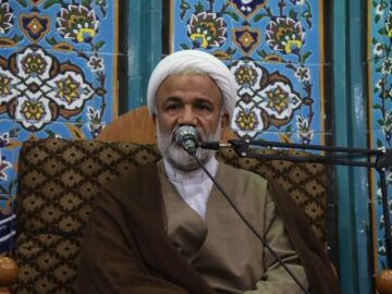 نماز جمعه قلب تپنده‌ آگاهی‌بخشی و بصیرت در جامعه اسلامی است