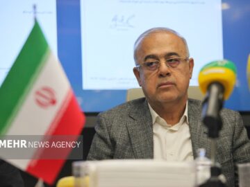 توسعه کتابخانه‌ها حلقه مکمل نهضت آموزش در هرمزگان است
