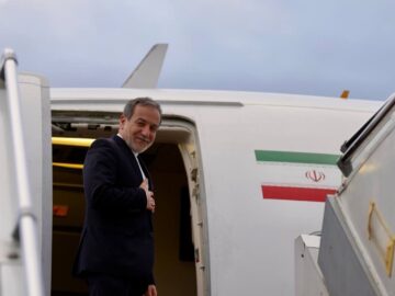 عراقچی دوشنبه به چین می‌رود