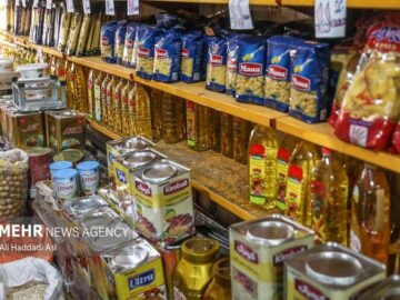 هر کیلو گرم گوشت مرغ به ۱۲۵ هزار تومان رسید + جدول قیمت کالاها