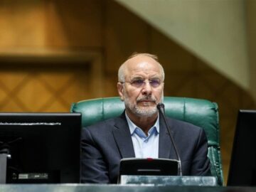 قالیباف: باید سکوهای داخلی بدون اخذ وجه در صداوسیما تبلیغ شود