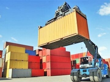 صادرات ۲۹۰ میلیون و ۴۷۸ هزار دلار کالا از گمرک مرزی مهران