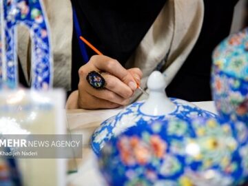 بازگشت هدفمند ارز صادراتی صنایع‌دستی بر اساس قیمت مواد اولیه مصرفی