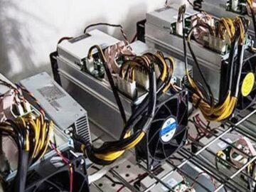 کشف ماینرهای غیرمجاز از یک دامداری و کارخانه پلاستیک در اشکذر یزد