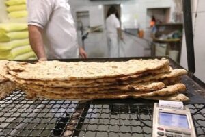 تعیین نرخ جدید نان؛  نانواها زودتر از مسئولان قیمت را بالا بردند