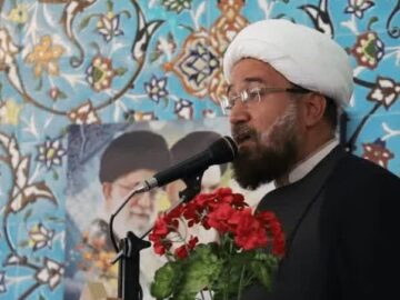 نماز جمعه پایگاه حفظ و ترویج مبانی انقلاب اسلامی است
