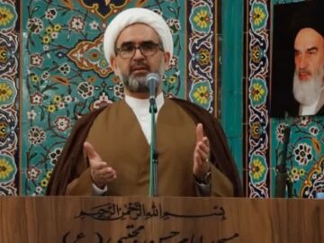 مذاکره باید عزتمندانه و به پشتوانه قدرت نظامی باشد