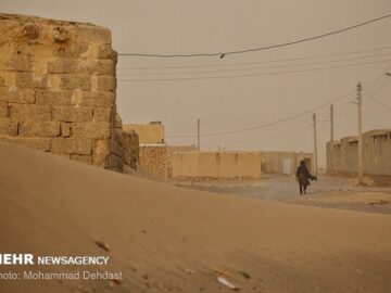 کاهش ساعت کاری ادارات شمال سیستان و بلوچستان در پی طوفان