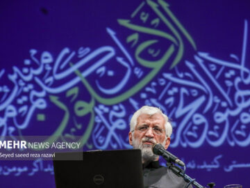 جلیلی: مقاومت در برابر شروران عالم یک ضرورت عقلی است