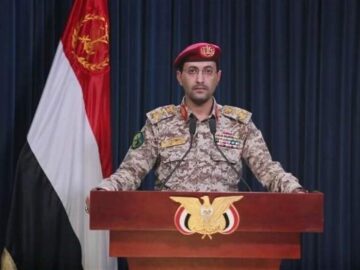 یحیی سریع: با موشک بالستیک ذوالفقار فرودگاه اللد را هدف قرار دادیم