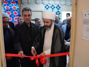 دبیرخانه جشنواره بین‌المللی شعر وحدت در آذربایجان‌غربی آغاز به کار کرد