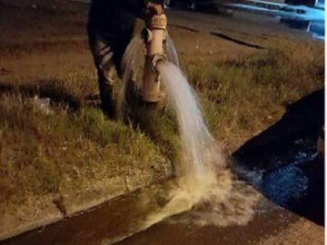 شستشوی ۵۰ کیلومتر شبکه آب در آزادشهر