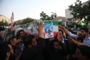 مراسم بدرقه پیکر مطهر شهید جنایت رژیم صهیونیستی در مشهد