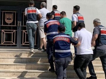 پلیس ترکیه ۱۵۳ نفر را به اتهام همکاری با داعش بازداشت کرد