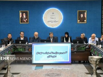 استاندار: کارگروه ویژه طرح مسائل صنایع‌دستی در اصفهان تشکیل می‌شود
