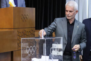 اسبقیان: اسکی از بلاتکلیفی خارج شد؛ روسای فدراسیون ها باید متخصص باشند