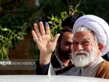 آیت‌الله نعیم‌آبادی درگذشت؛ عالمی که تا واپسین لحظات در سنگر علم بود