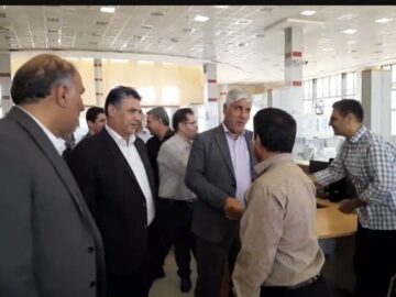 بازدید معاونین گمرک ایران و هیئت همراه از گمرک پرویزخان