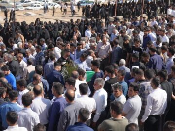 وداع با امدادگر شهید؛ پیکر «کورش بیرانوند» در خرم‌آباد آرام گرفت+عکس