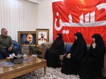 دیدار شهردار تهران با خانواده سرداران شهید رشید و ربانی