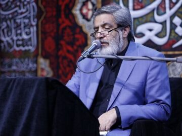مرثیه خوانی مهدی سماواتی به مناسبت دهه سوم محرم + فیلم