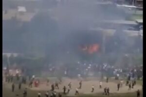 سقوط جت آموزشی در بنگلادش با ۱۹ کشته و ۱۰۰ زخمی+ فیلم