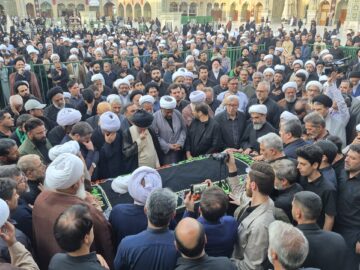 مراسم تشییع پیکر آیت‌الله نعیم‌آبادی در قم برگزار شد