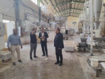 رئیس دادگستری بروجرد:دستگاه قضایی با جدیت از تولیدکنندگان حمایت می‌کند